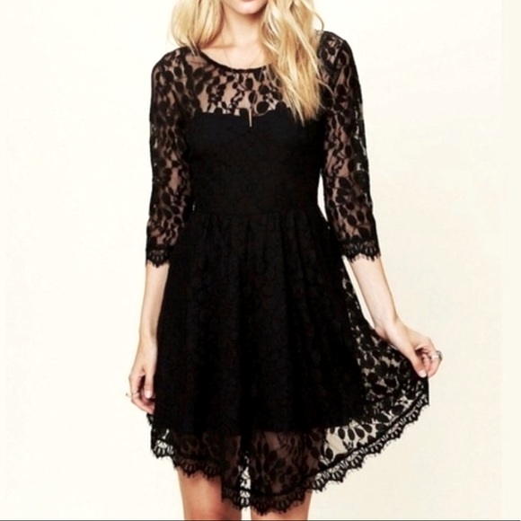 Free People Dresses & Skirts - Free People Women’s Cotton Black Floral Lace Mesh Mini Scalloped Dress